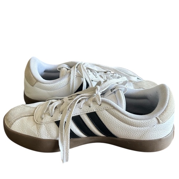 Adidas VL Court 3.0 Women’s Sneakers Size 7 Cloud White black stripe - Picture 3 of 10